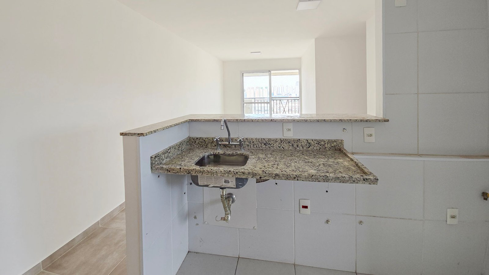 3 Dorms | 1 Suite | Varanda Gourmet com churrasqueira - Foto 6